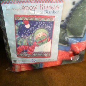 Christmas Snowman Snow Kisses Warm Soft Throw Fleece Blanket Xmas Holiday 53x64